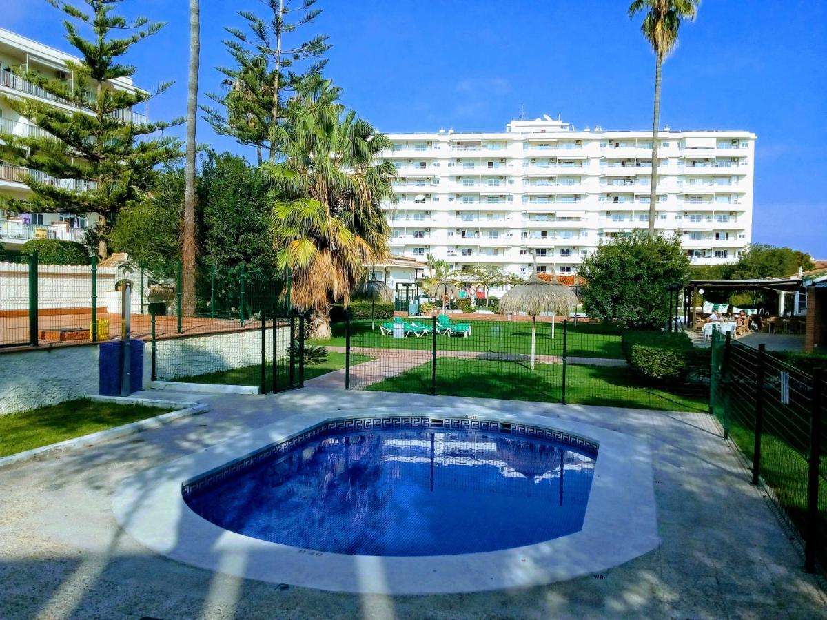 Apartamentos Caravane Torremolinos Esterno foto