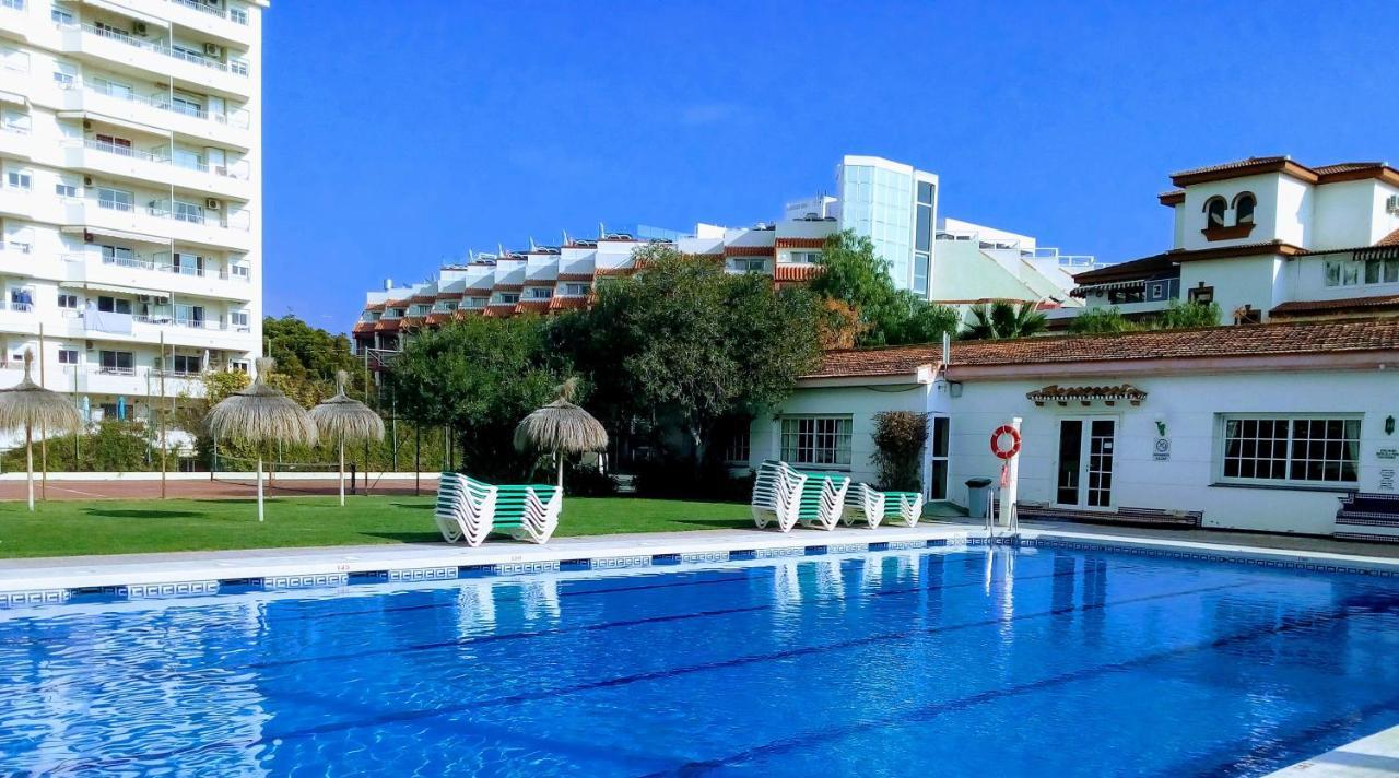 Apartamentos Caravane Torremolinos Esterno foto
